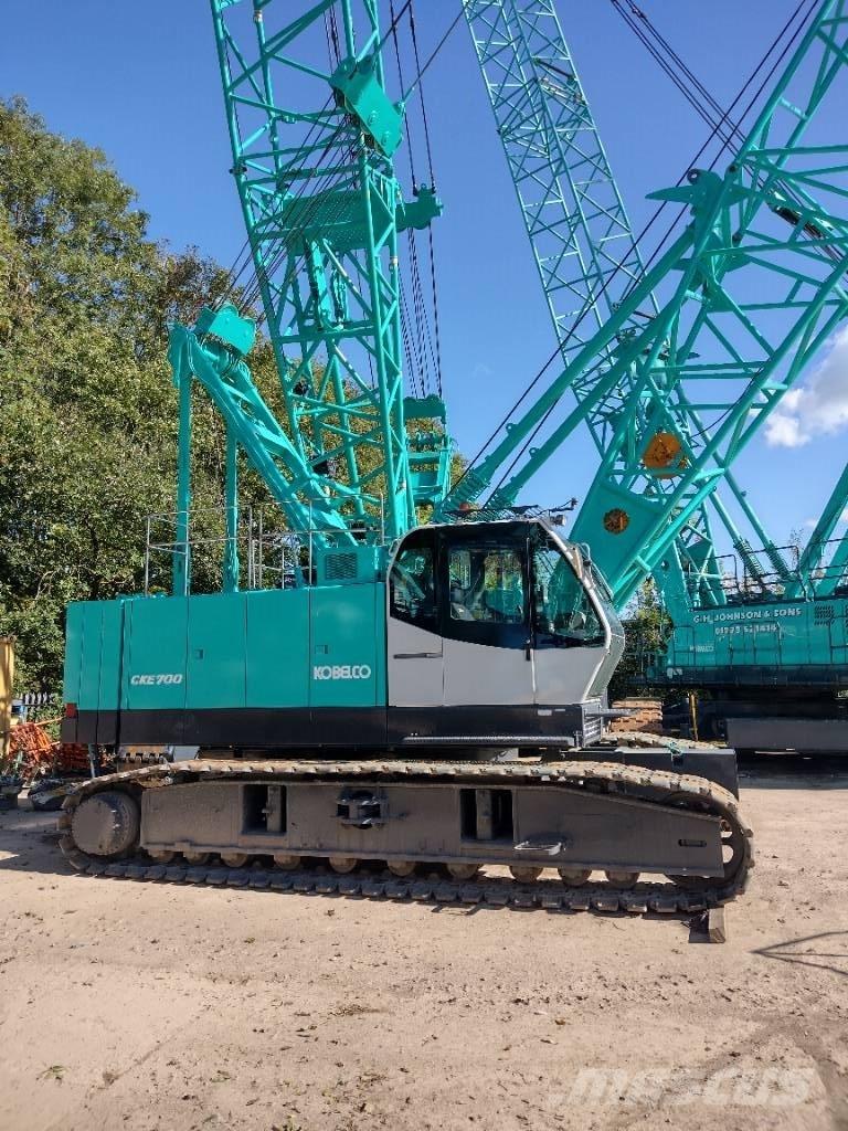 Kobelco CKE700-1F Macarele