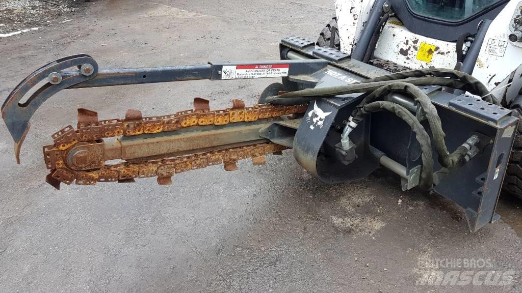 Bobcat LT 213 Pluguri