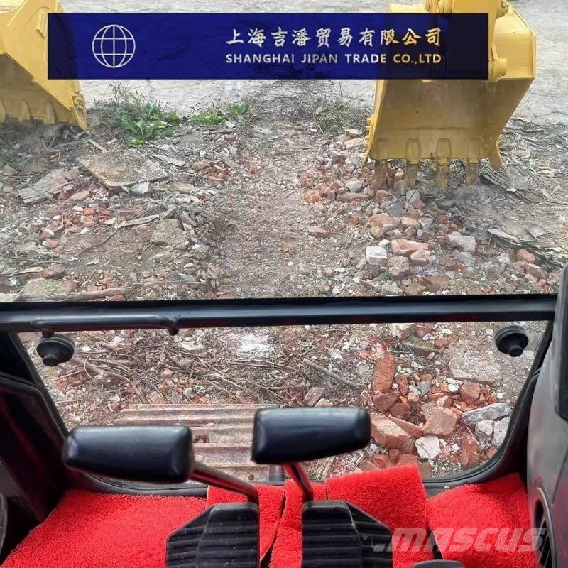 Komatsu PC 138 US Excavatoare 7t - 12t