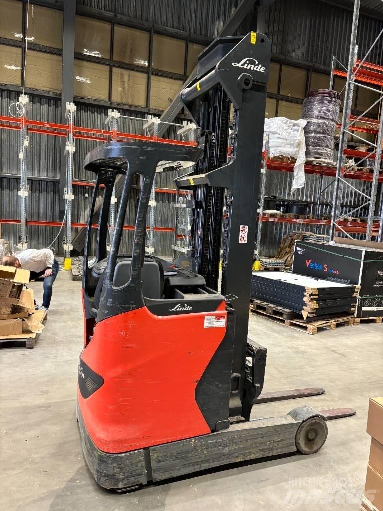 Linde R14/1120 Stivuitor cu catarg retractabil
