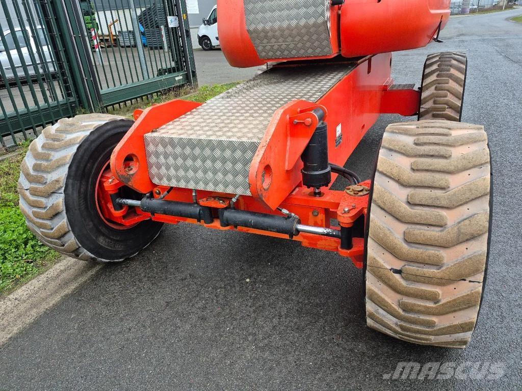 JLG 800aj Nacele cu brat telescopic