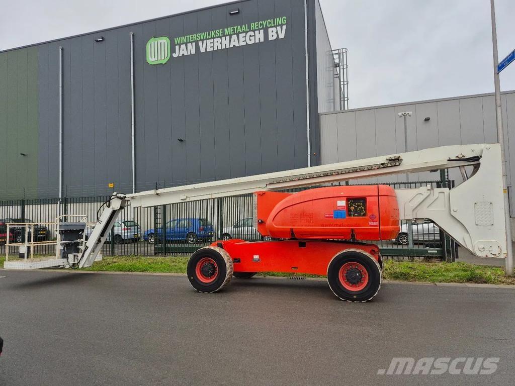 JLG 800aj Nacele cu brat telescopic