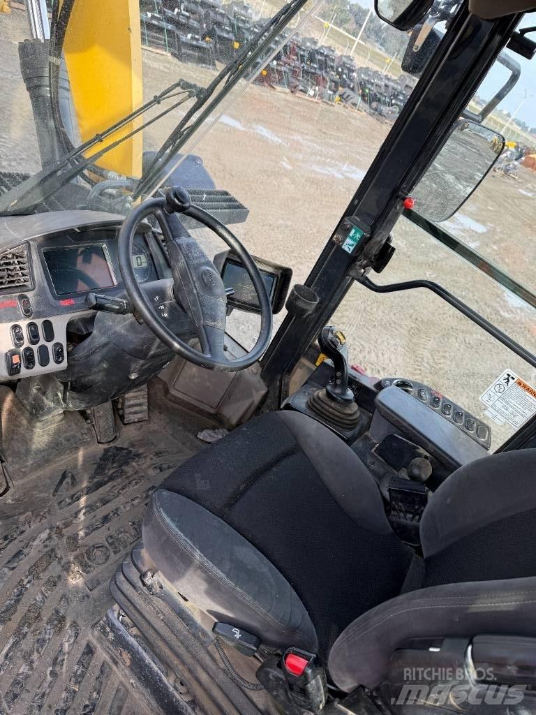 Komatsu WA320-8 Incarcator pe pneuri