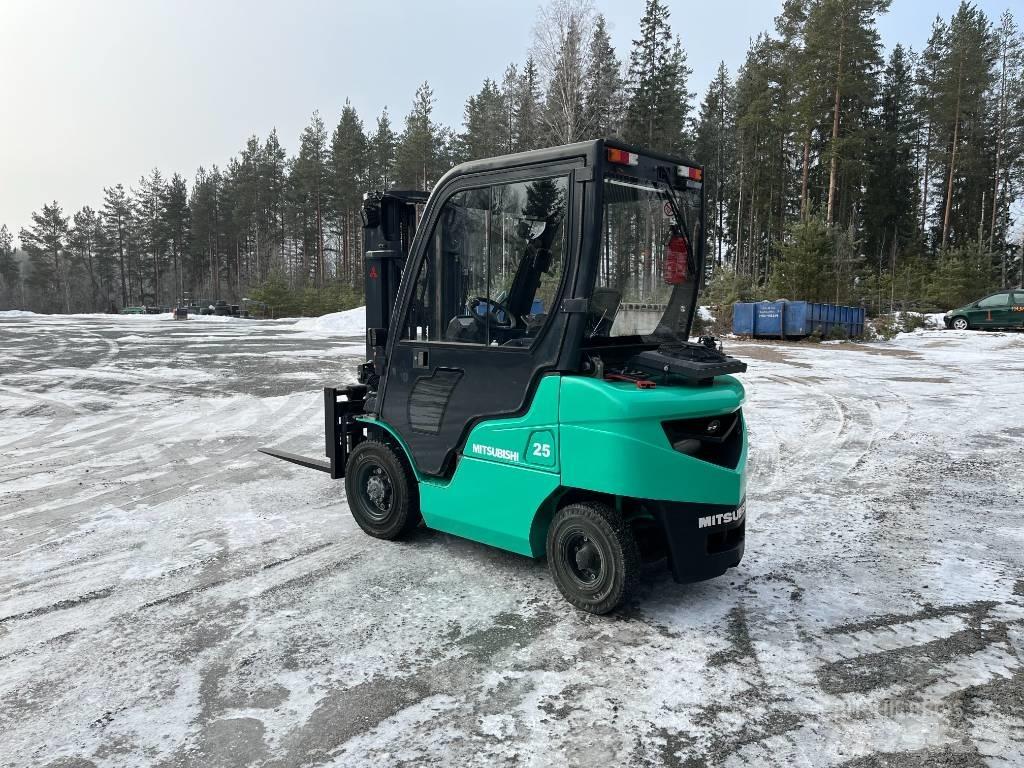 Mitsubishi FD25NT Stivuitor diesel