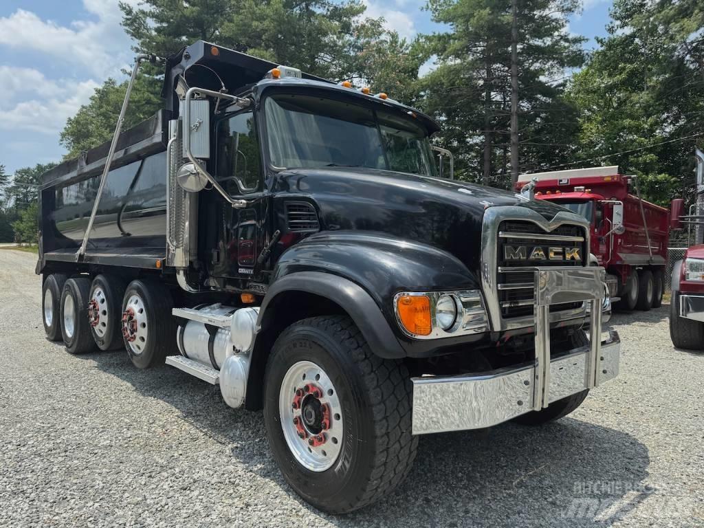 Mack Granite CV 713 Autobasculanta