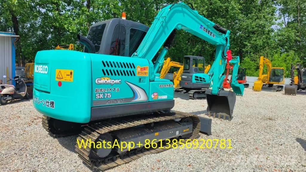 Kobelco SK 75 Excavatoare pe șenile
