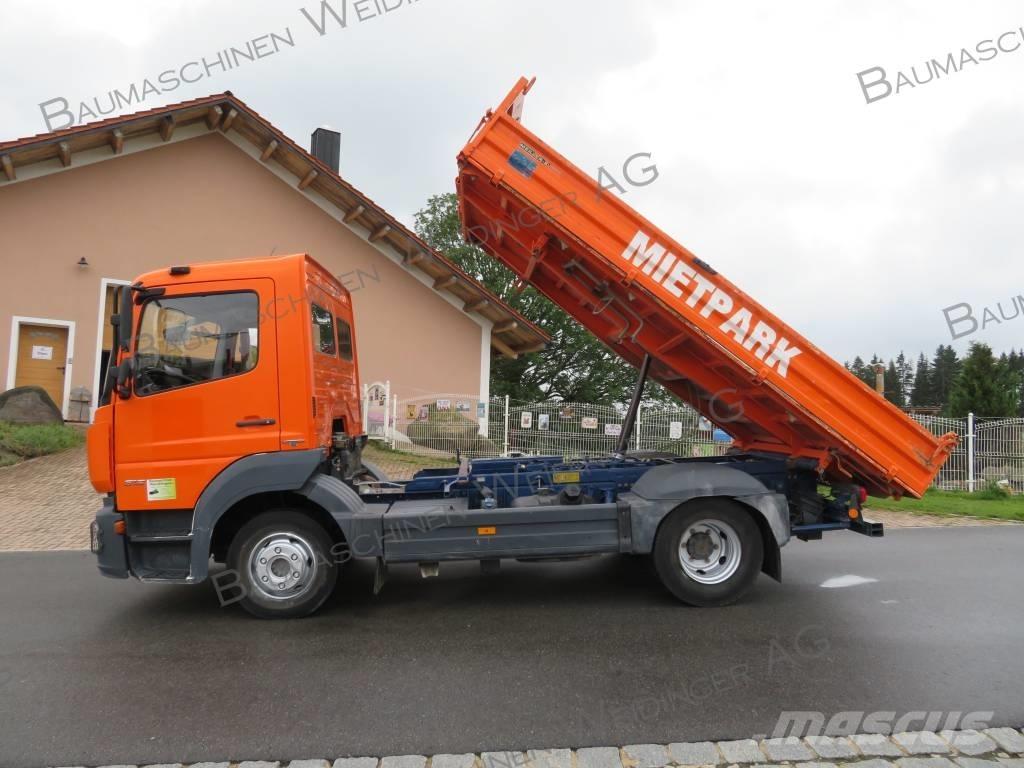 Mercedes-Benz 818K Autobasculanta