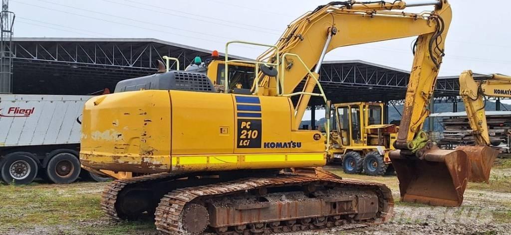 Komatsu PC 210 Excavatoare pe șenile
