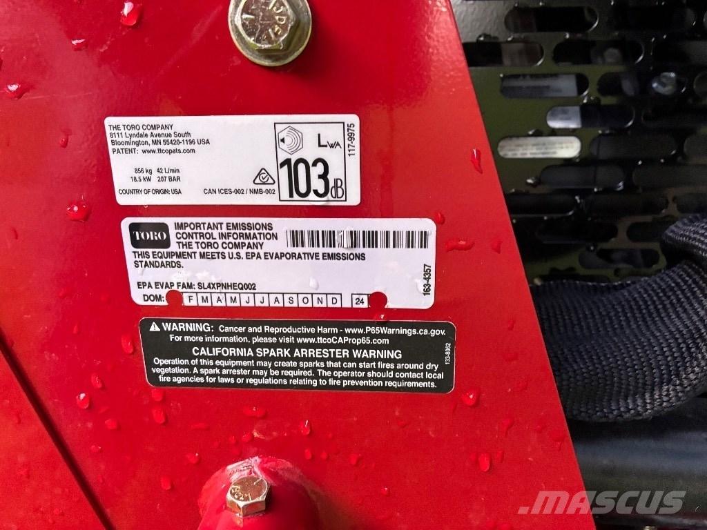 Toro TX427 Mini incarcator