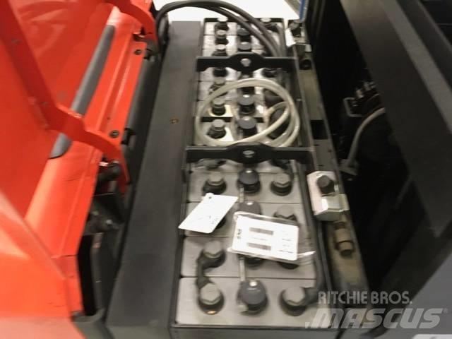 Toyota OSE 100 W Stivuitoare de micã inaltime pentu logistica