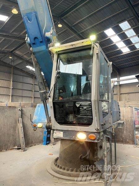 Fuchs AHL 831 D Paleta de manipulare