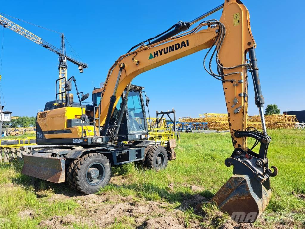 Hyundai HW 140 Excavatoare cu roti