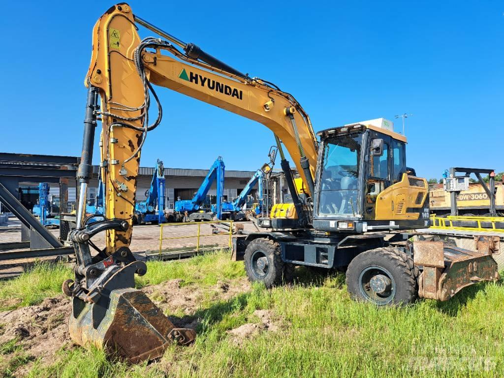 Hyundai HW140 Excavatoare cu roti