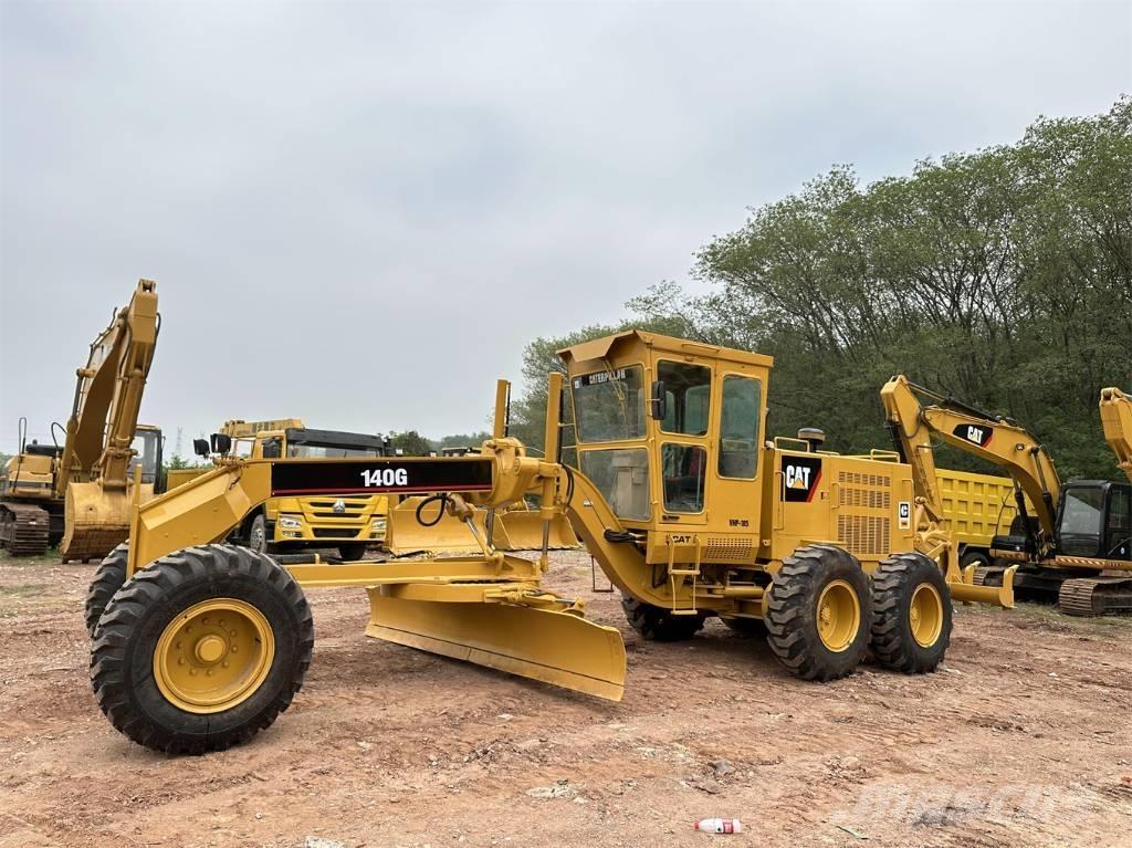 CAT 140 G Gredere