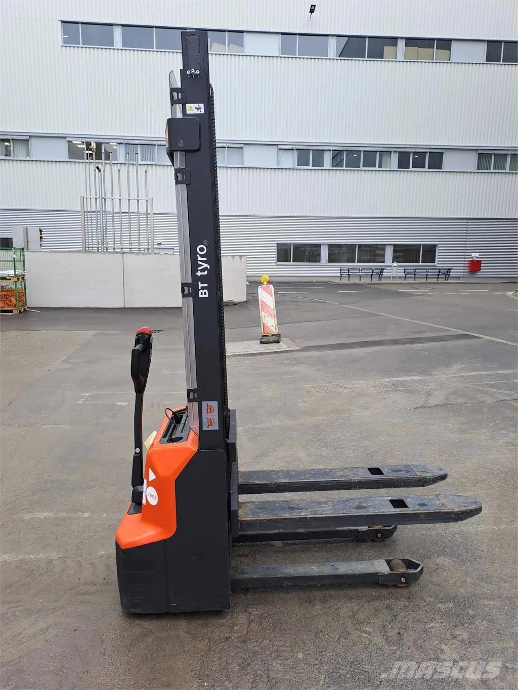 Toyota BT SHE100 Alte ascensoare si platforme