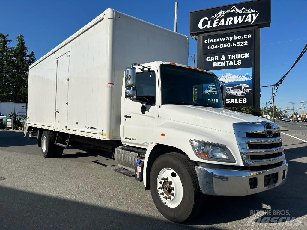 Hino 338 Camioane transport bauturi