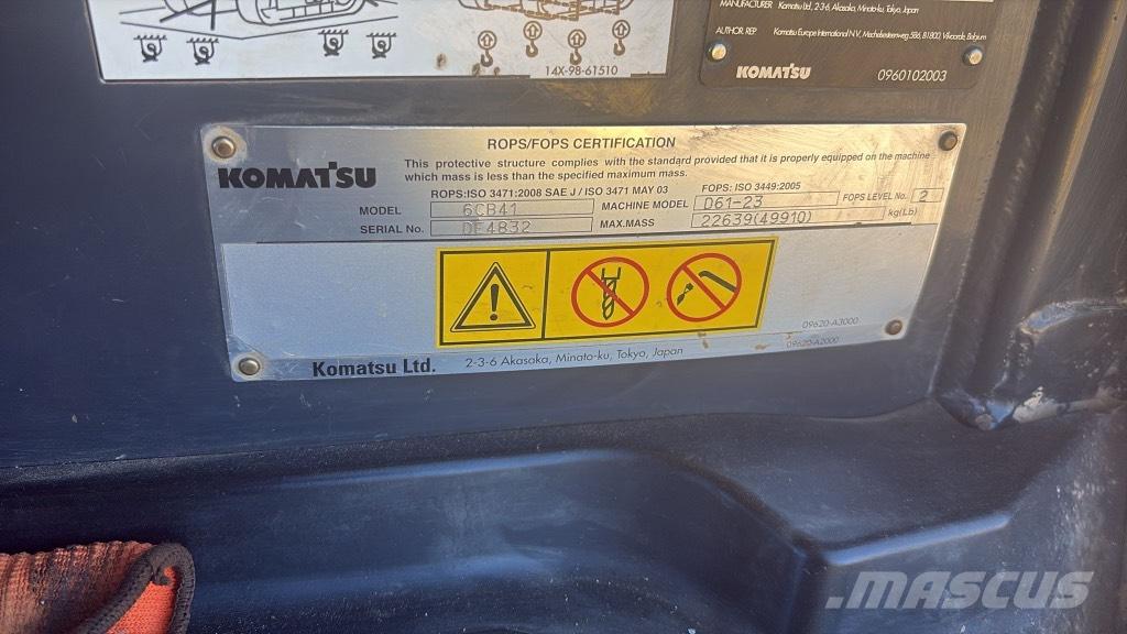 Komatsu D 61 EX-23 Buldozere pe senile