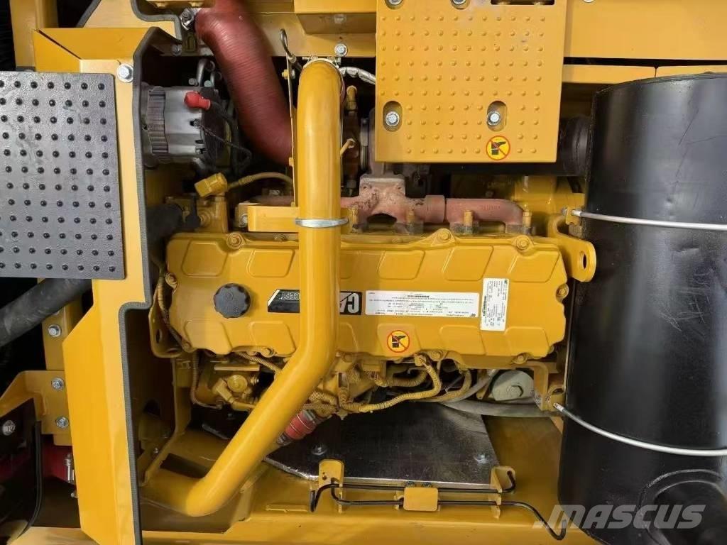 CAT 336 D Excavatoare pe șenile
