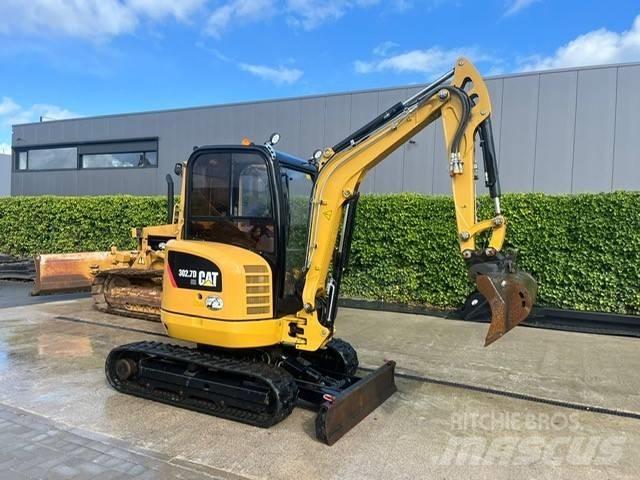 CAT 302.7 D CR Mini excavatoare < 7t