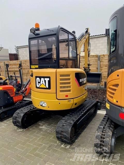 CAT 302.7 D CR Mini excavatoare < 7t