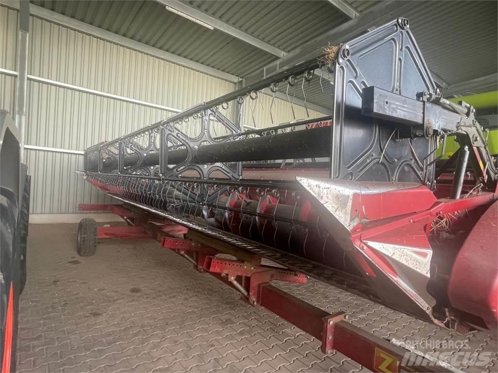 Case IH 8230 AF Combine de secerat