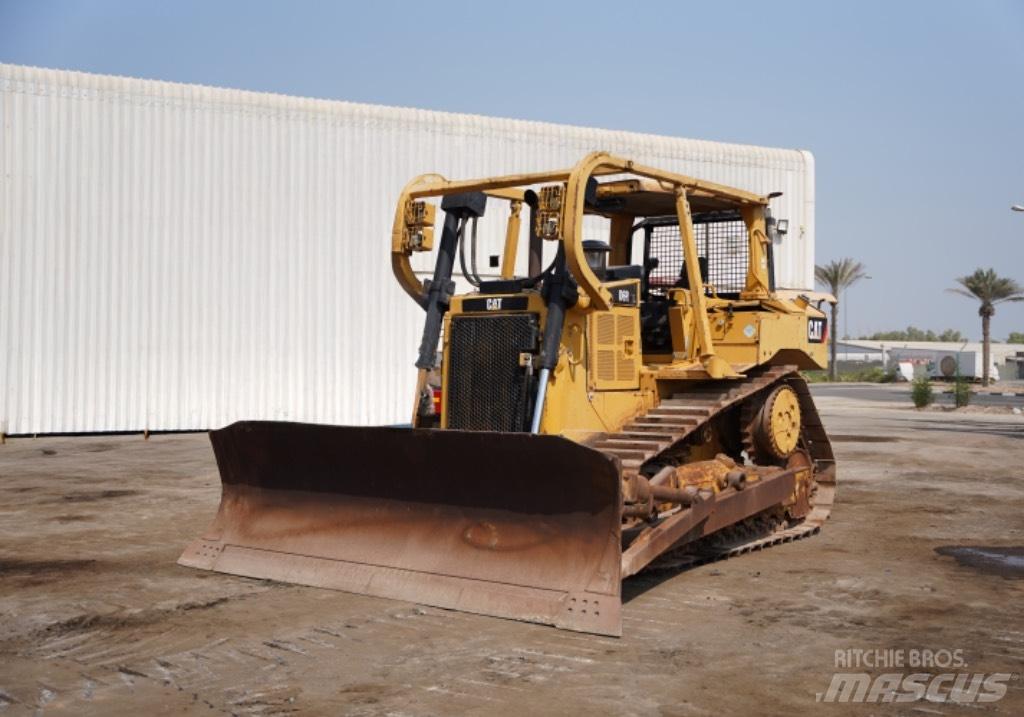 CAT D 6 R Buldozere pe senile