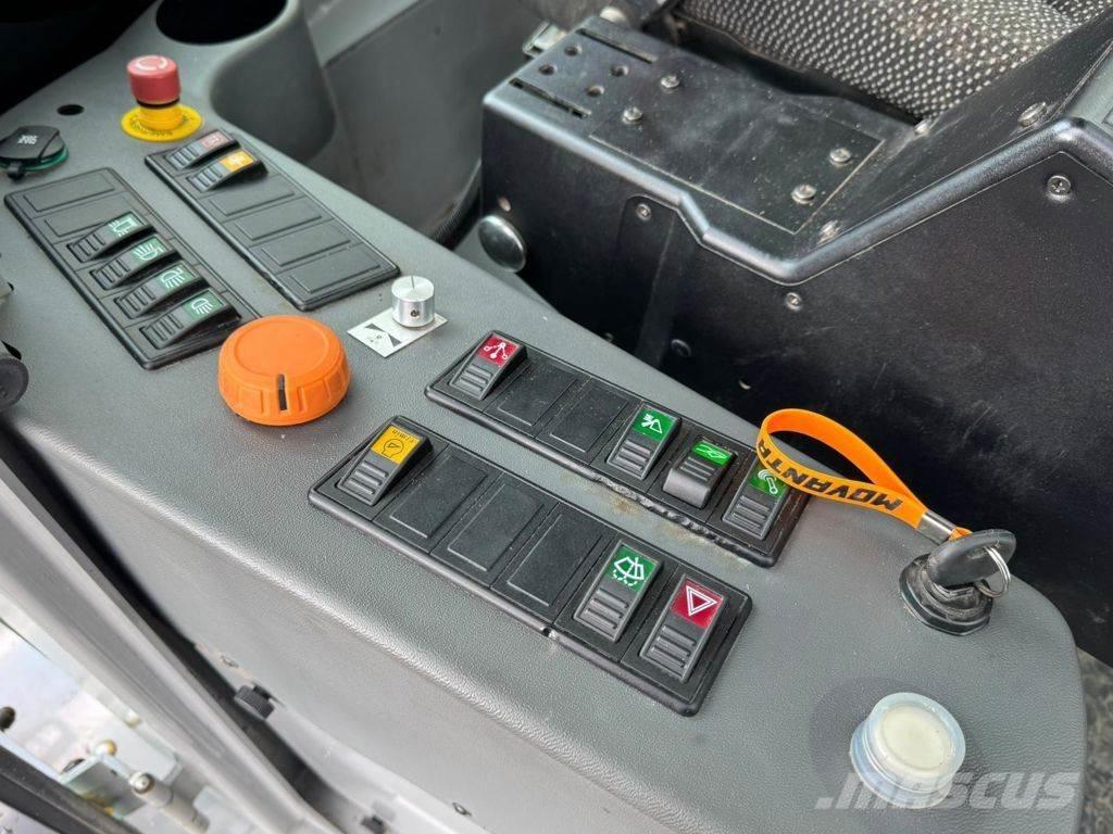 Paus SL 9088 Incarcator pe pneuri