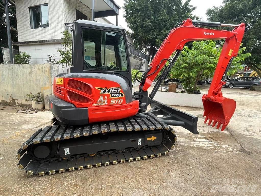 Kubota kx155 Excavatoare pe șenile
