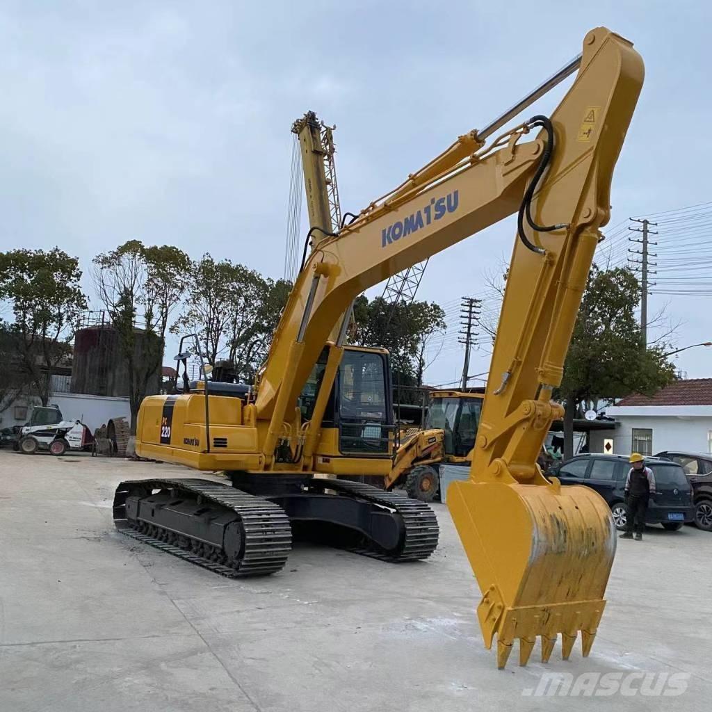 Komatsu PC 220 Excavatoare pe șenile
