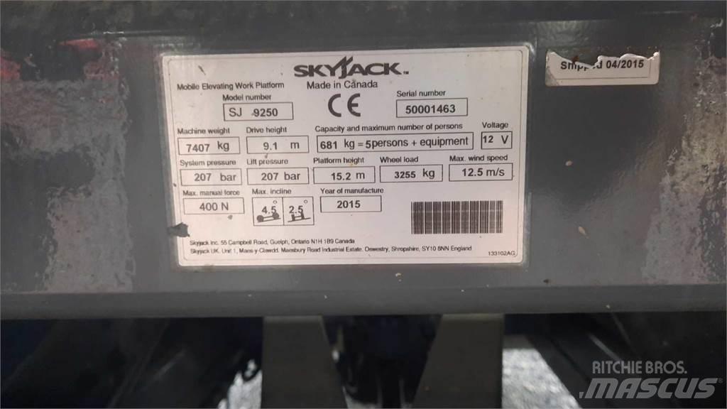 SkyJack 9250RT Platforme foarfeca