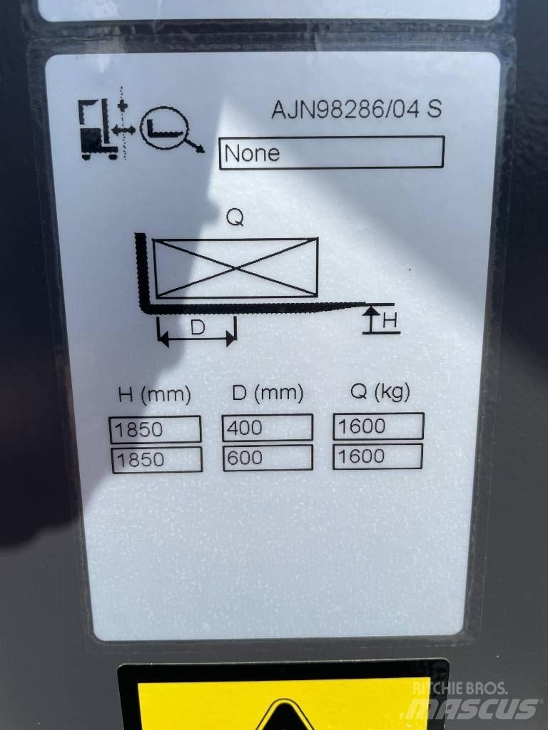 Atlet A160 Transpaleti autopropulsanti