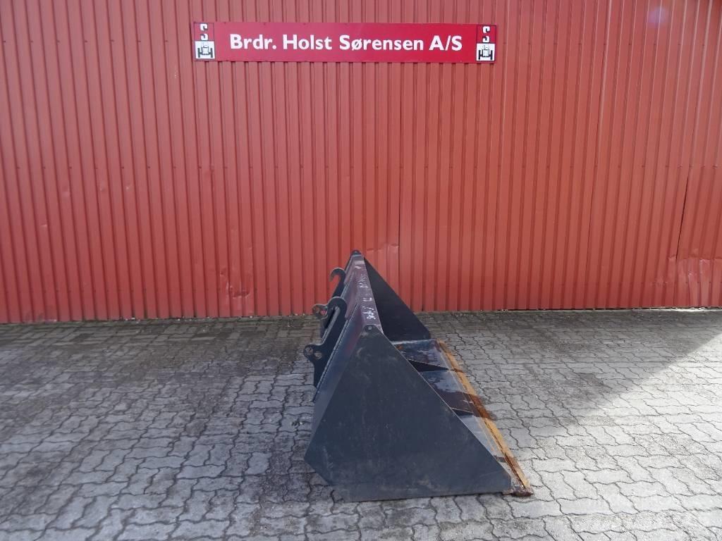 Schäffer Skovl Pistoane