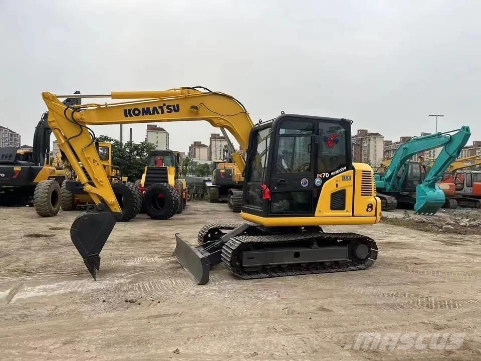 Komatsu PC70-8 Excavatoare 7t - 12t