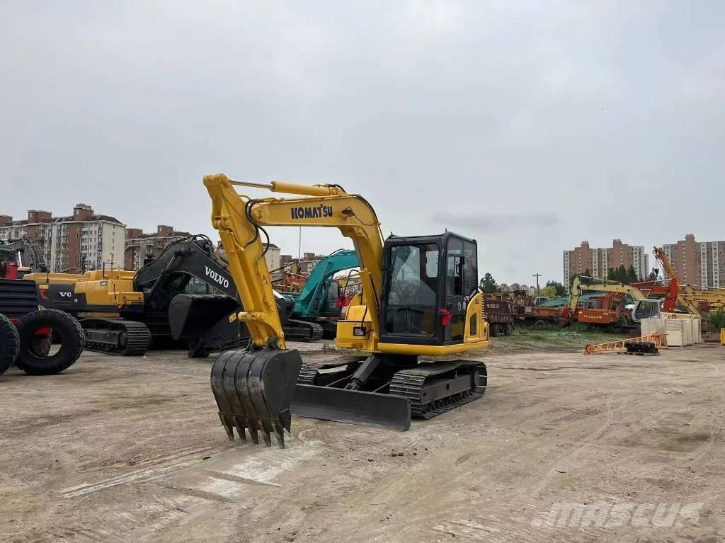 Komatsu PC70-8 Excavatoare 7t - 12t