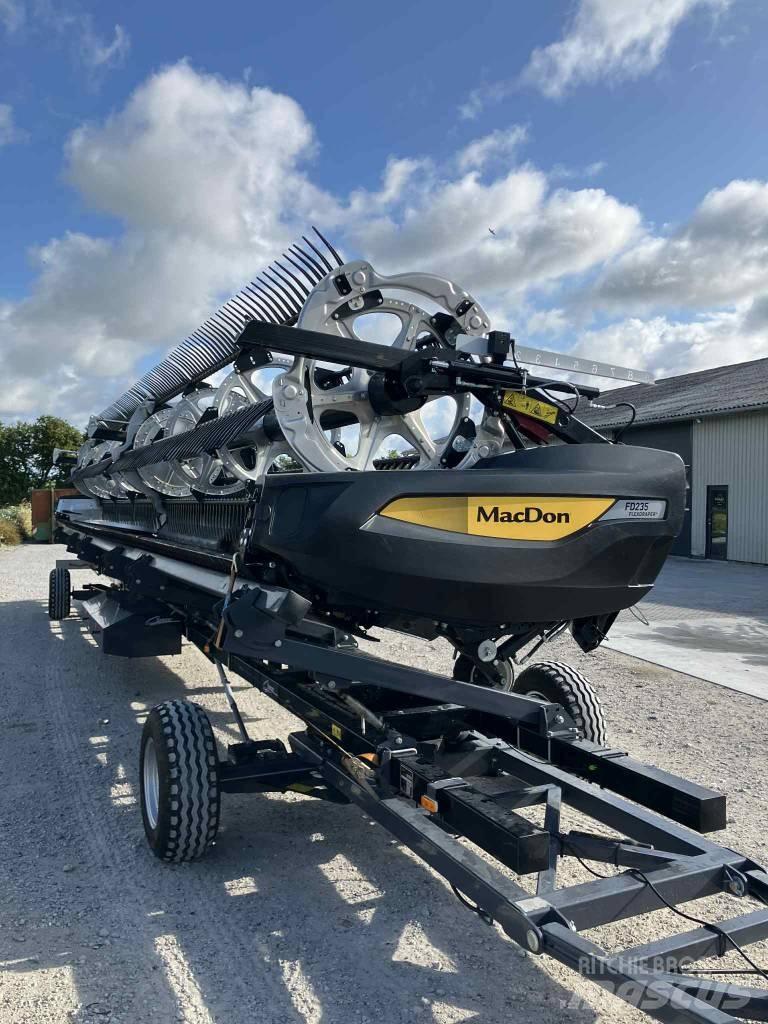 MacDon FD235 Combine capete pentru culegatoare