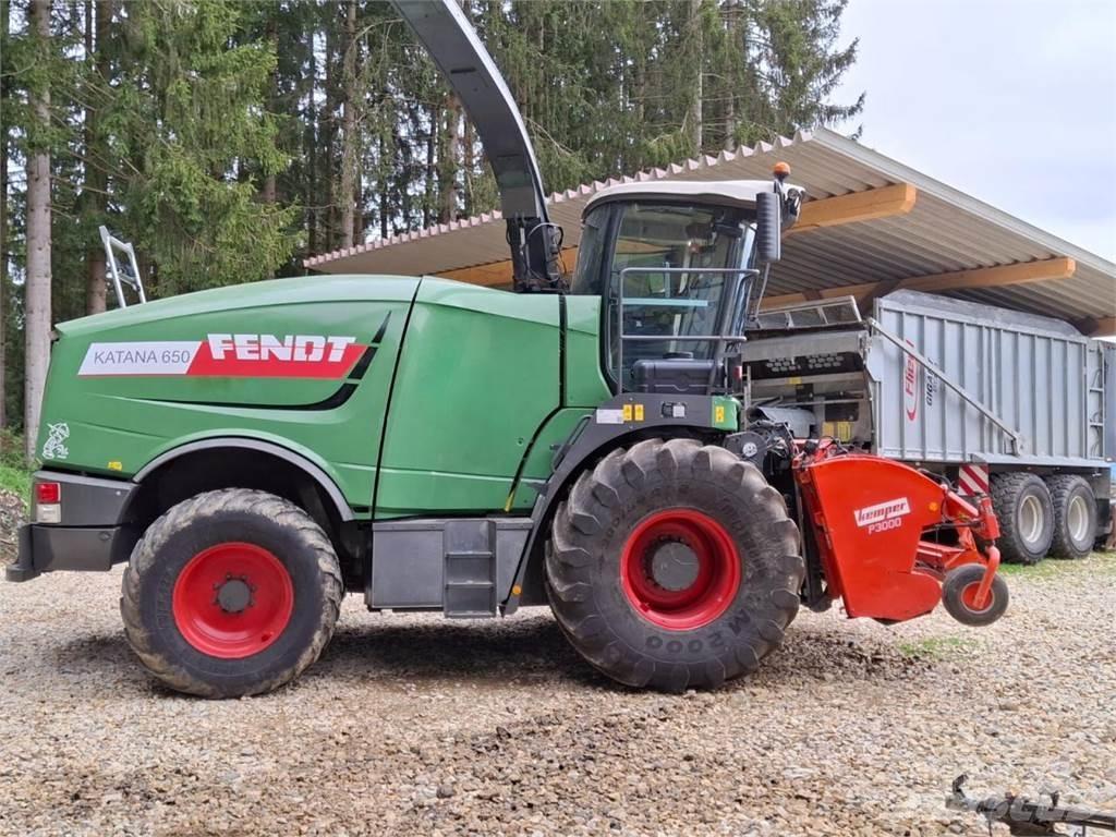 Fendt Katana 65 Forajere cu autopropulsare