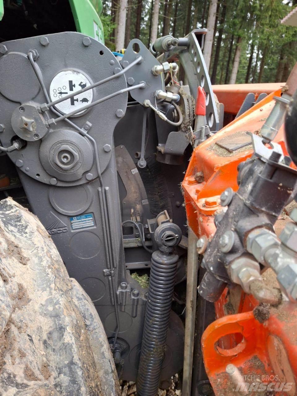 Fendt Katana 65 Forajere cu autopropulsare