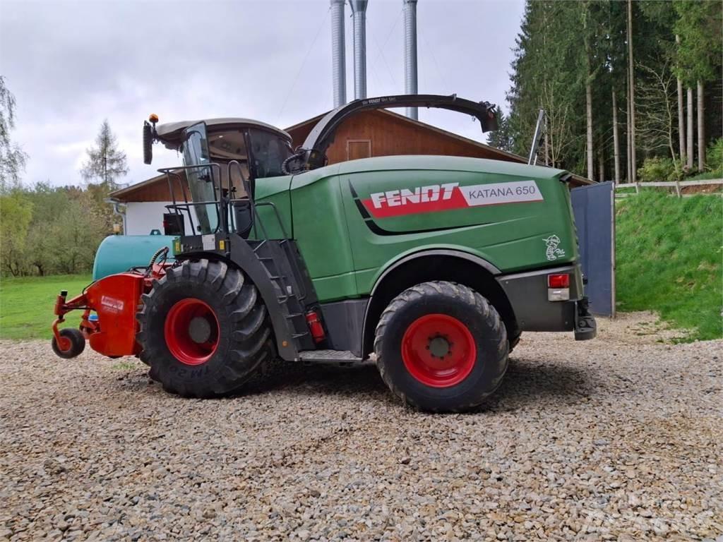 Fendt Katana 65 Forajere cu autopropulsare