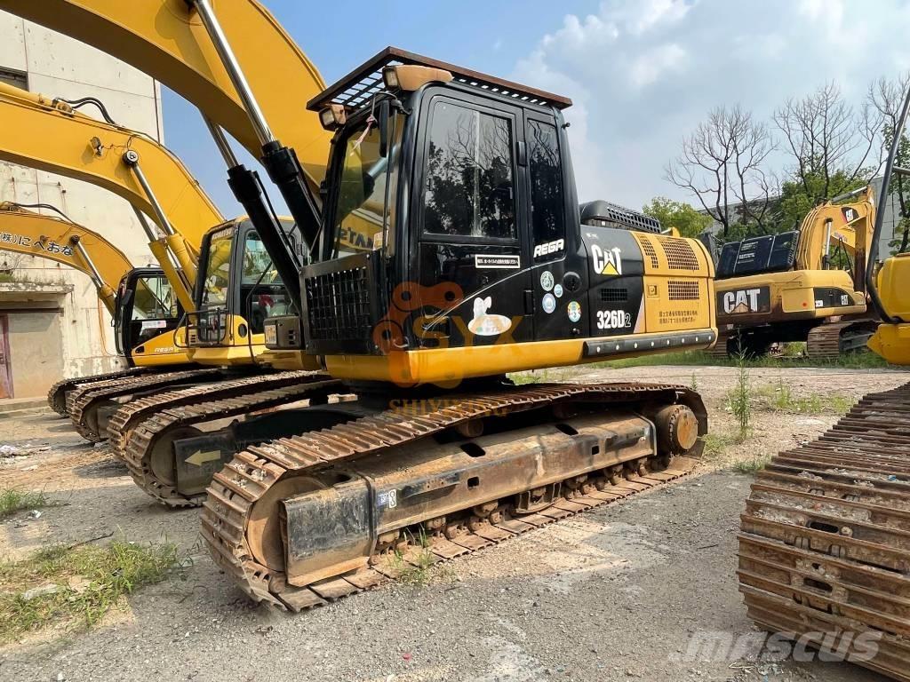 CAT 326 D2 Excavatoare pe șenile
