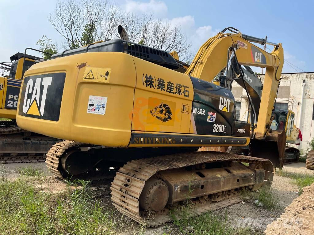 CAT 326 D2 Excavatoare pe șenile
