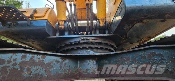 Hyundai Robex 300 LC Excavatoare pe șenile
