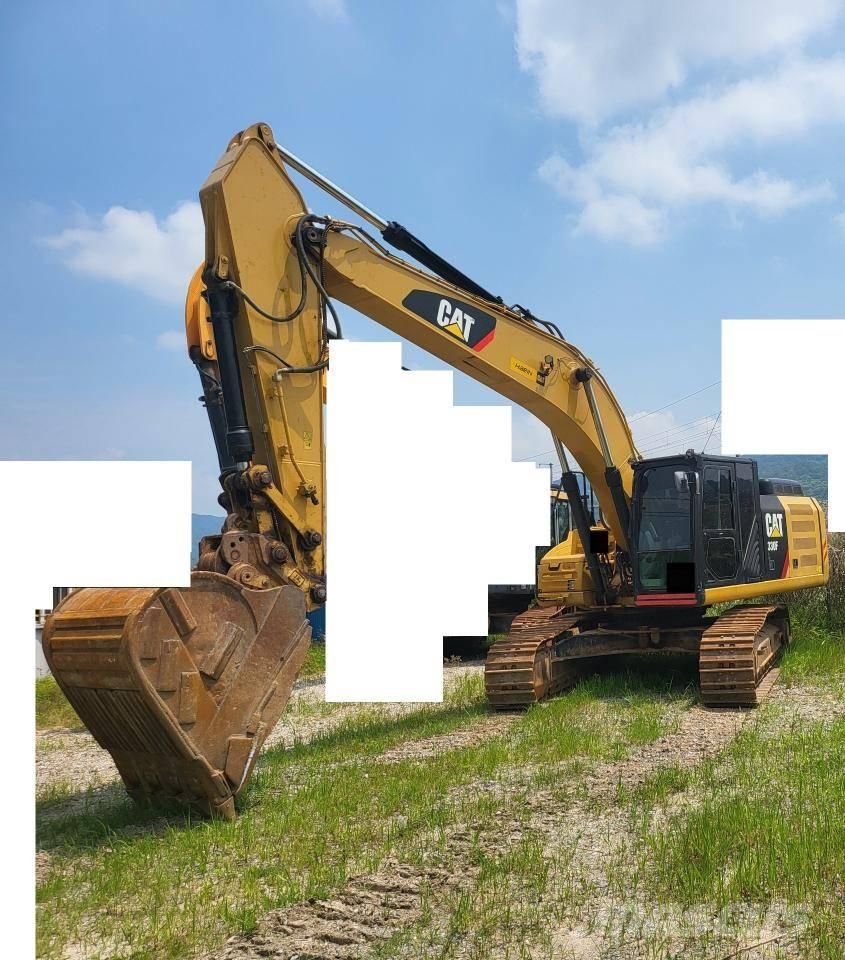 CAT 330FL Excavatoare pe șenile
