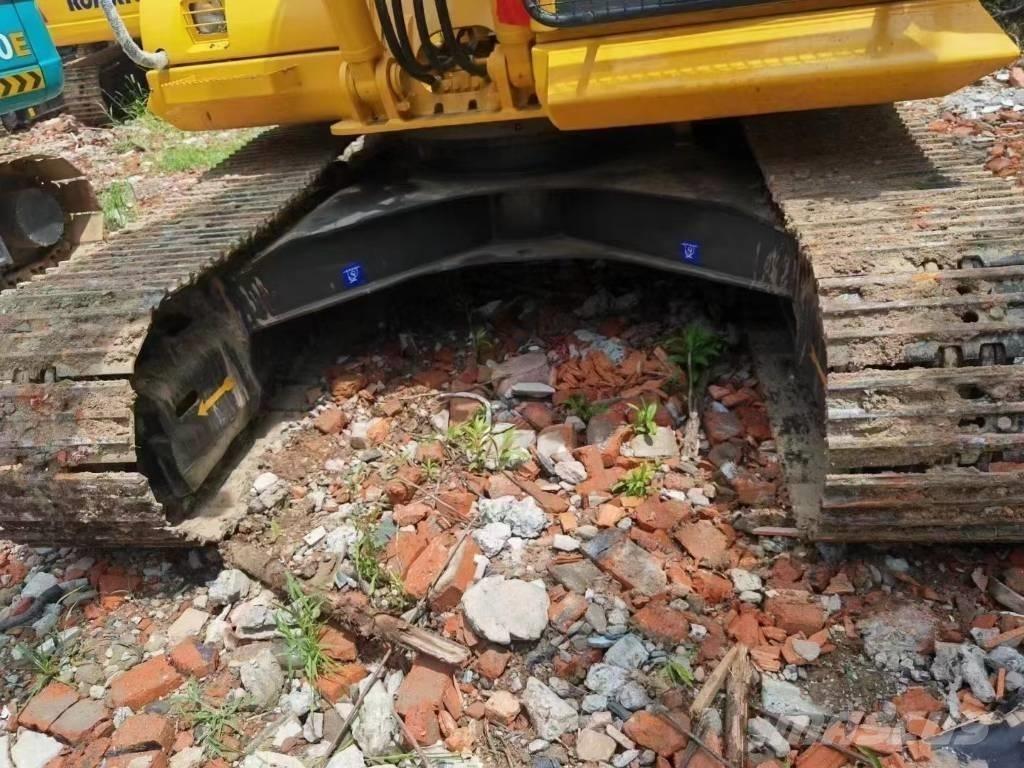 Komatsu PC 130 LC-7 Excavatoare pe șenile
