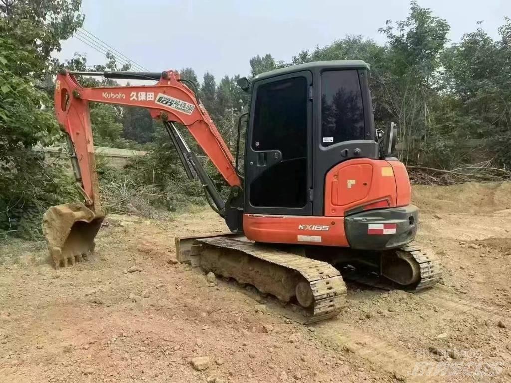 Kubota 165 Excavatoare pe șenile
