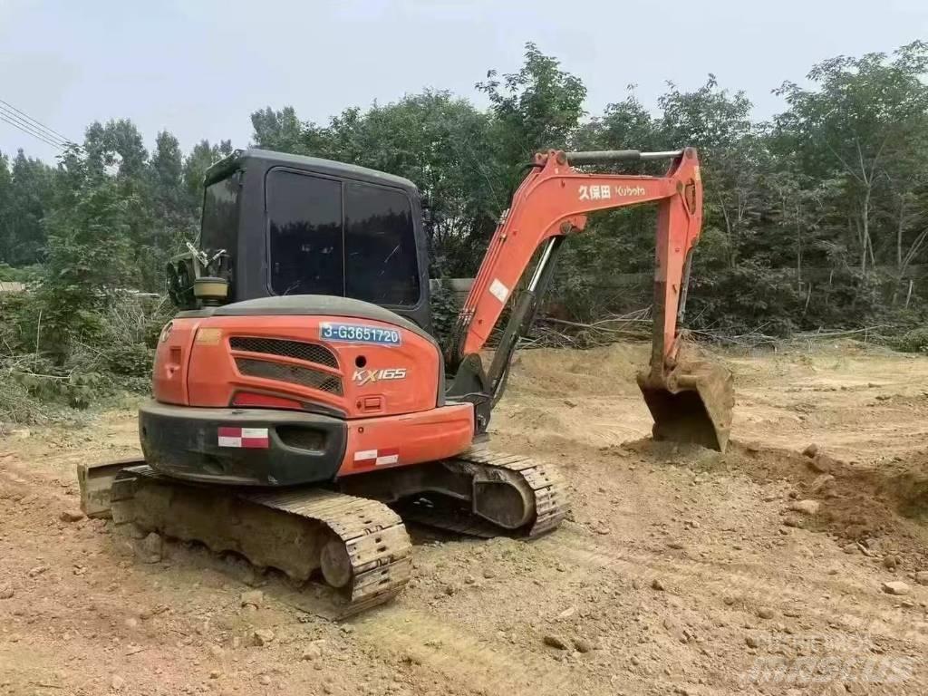 Kubota 165 Excavatoare pe șenile
