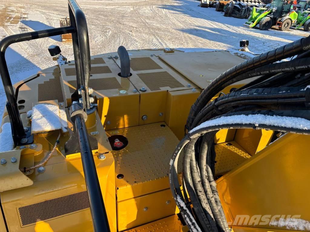 CAT 325 Excavatoare pe șenile
