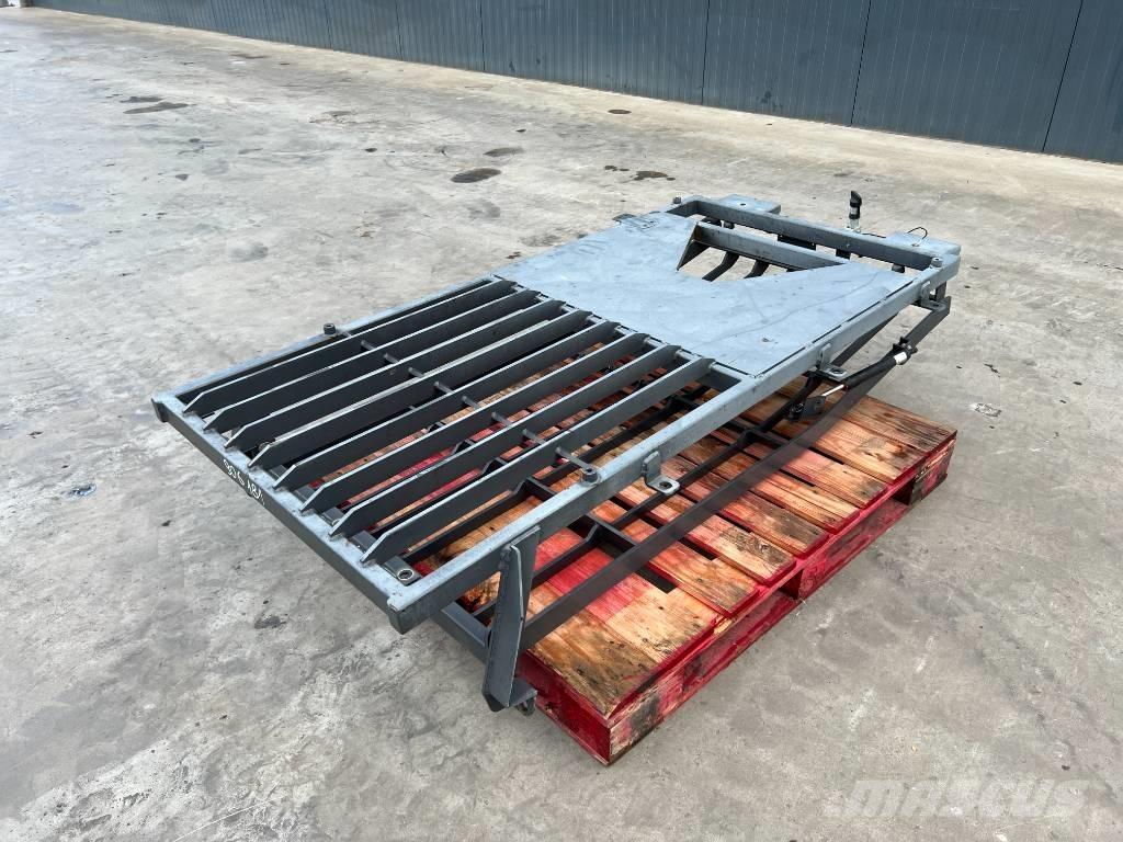 Doosan DX180 / DX225 Cabine si interior