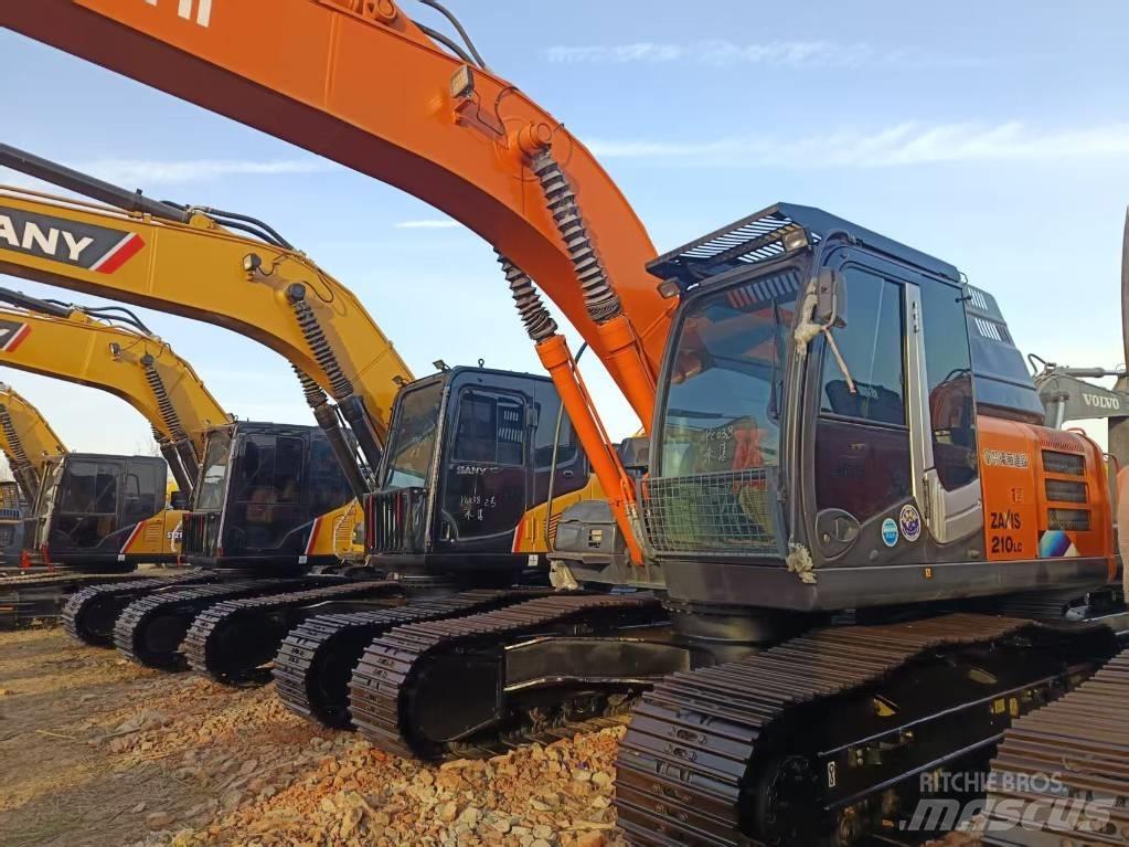 Hitachi ZX210 Excavatoare pe șenile
