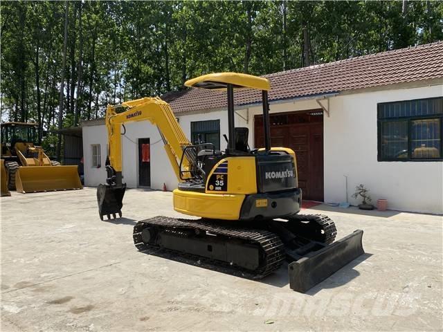 Komatsu PC 35 Excavatoare pe șenile
