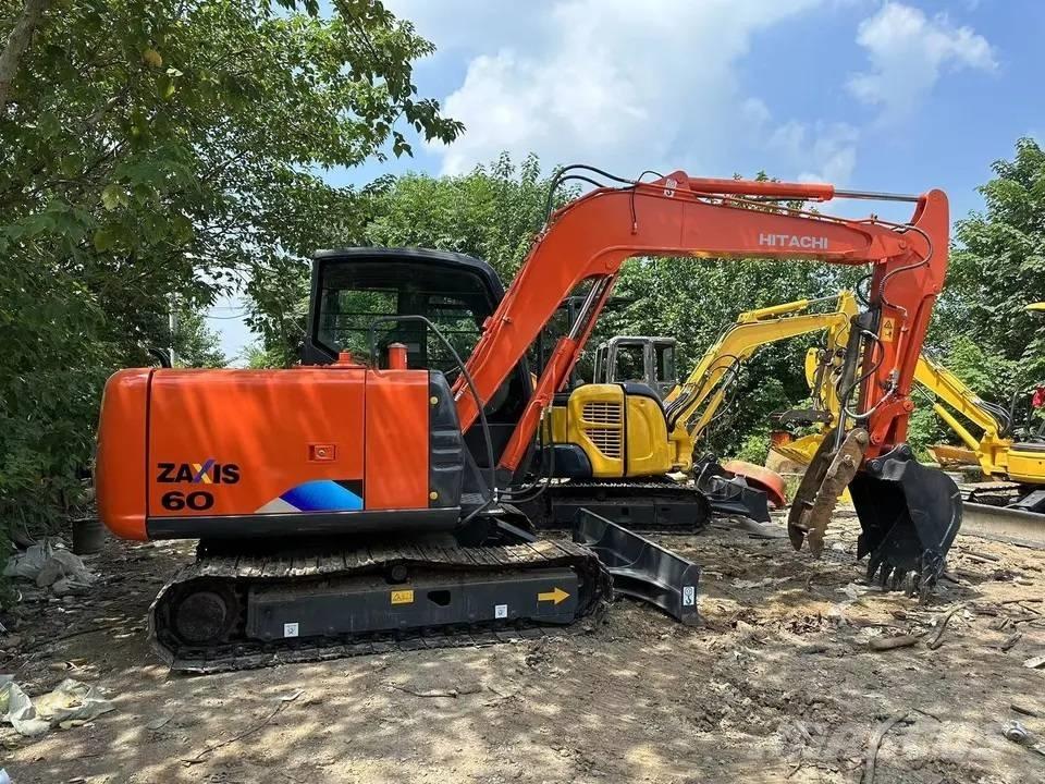 Hitachi ZX60 Mini excavatoare < 7t